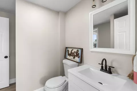 65 Academy Dr, Bourne, MA 02532 photo 25