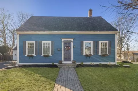114 North St, Randolph, MA 02368