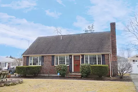 128 Main St, Saugus, MA 01906