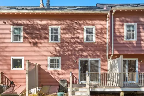 Exterior - 14 Apple Ridge Rd #3, Maynard, MA 01754 photo 8 of 12