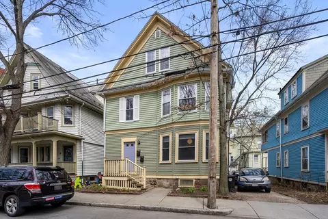 75 Brook #1, Brookline, MA 02445