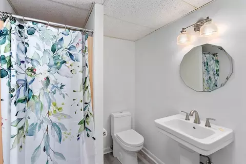 Bath - 75 Brook #1, Brookline, MA 02445 photo 2 of 2