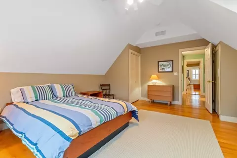 Bedroom - 4 Risley Rd, Marblehead, MA 01945 photo 4 of 7