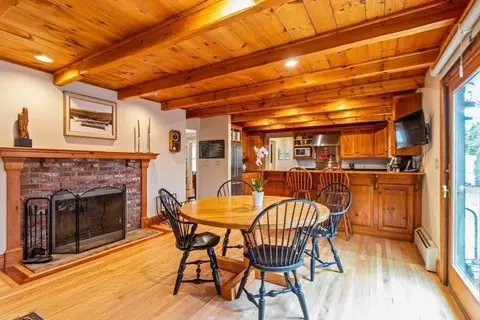 Dining - 4 Risley Rd, Marblehead, MA 01945 photo 1 of 2