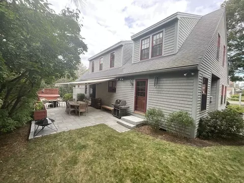 Exterior - 4 Risley Rd, Marblehead, MA 01945 photo 2 of 3