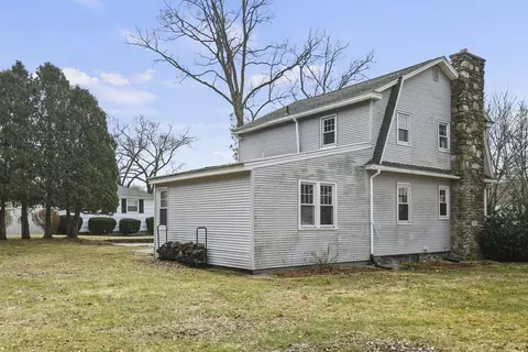 Exterior - 17 Putnam Hill Rd, Sutton, MA 01590 photo 6 of 6