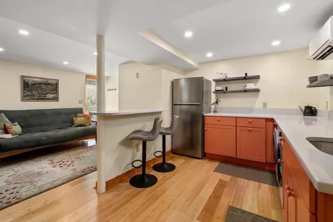 12 Ackers Ter, Brookline, MA 02445 photo 20