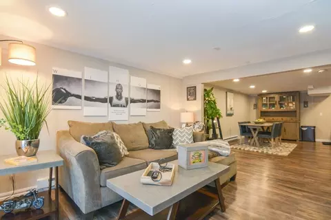 Living - 187 Blackstone St, Mendon, MA 01756 photo 7 of 7