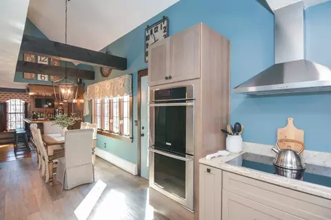 Kitchen - 187 Blackstone St, Mendon, MA 01756 photo 3 of 6