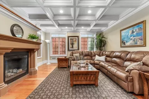 Living - 7 Berkeley Dr, Walpole, MA 02081 photo 3 of 4