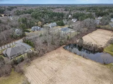 View/Area - 7 Berkeley Dr, Walpole, MA 02081 photo 2 of 2