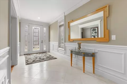 Entry Way - 7 Berkeley Dr, Walpole, MA 02081 photo 1 of 2