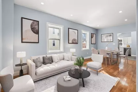 18 Hazelnut Pl #18, Dedham, MA 02026