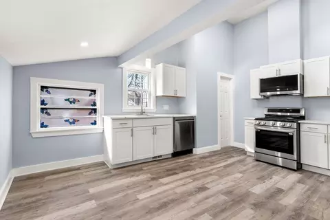 18 Hazelnut Pl #18, Dedham, MA 02026 photo 12