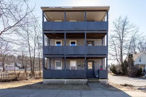 60 W Broadway, Gardner, MA 01440