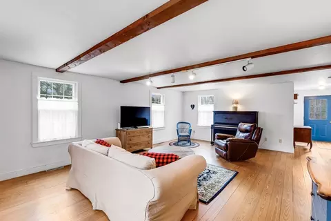 Living - 149 Wethersfield St, Rowley, MA 01969 photo 3 of 6