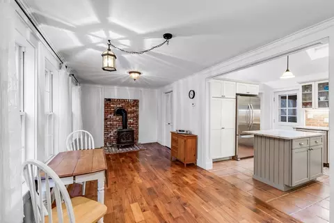Living - 149 Wethersfield St, Rowley, MA 01969 photo 5 of 6