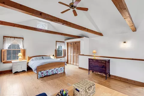 Bedroom - 149 Wethersfield St, Rowley, MA 01969 photo 2 of 5