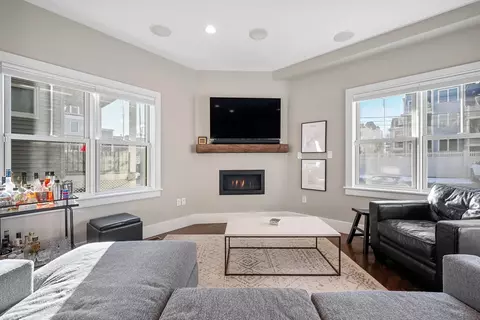 Living - 861 E 2nd St #1, Boston, MA 02127 photo 3 of 3