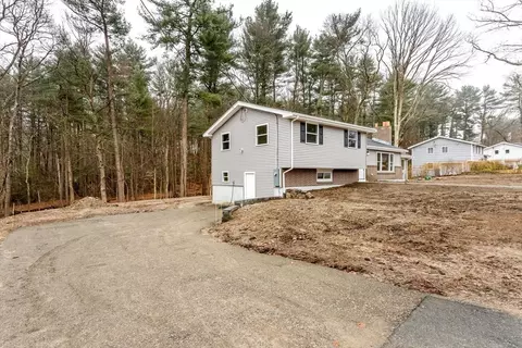71 Morton St, Canton, MA 02021 photo 4