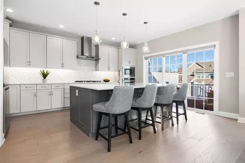 54 Phoebe St #54, Methuen, MA 01844