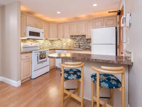 23 Davis Rd #B1, Acton, MA 01720
