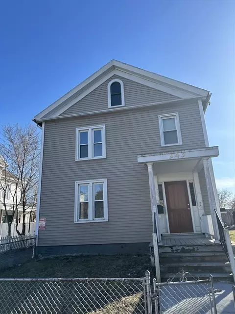 243 Central St, Springfield, MA 01105