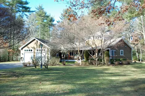 95 Burt St, Taunton, MA 02780