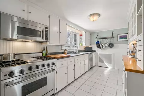 Kitchen - 23 Hemlock Rd, Newton, MA 02464 photo 2 of 4