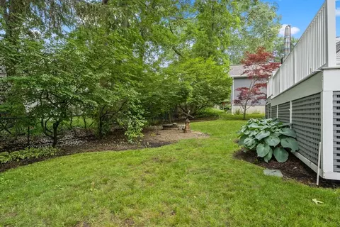 Exterior - 23 Hemlock Rd, Newton, MA 02464 photo 6 of 18