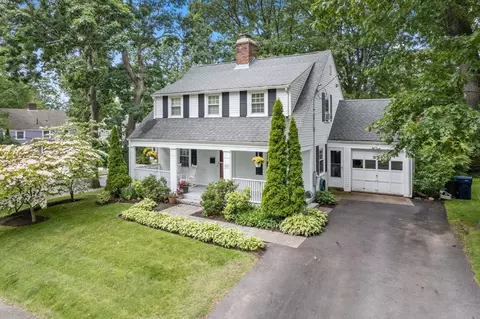 Exterior - 23 Hemlock Rd, Newton, MA 02464 photo 10 of 18