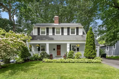 Exterior - 23 Hemlock Rd, Newton, MA 02464 photo 7 of 18