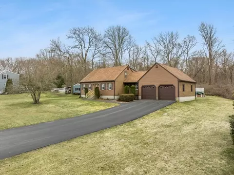 Exterior - 477 Estherbrook Ave, Dighton, MA 02715 photo 8 of 8