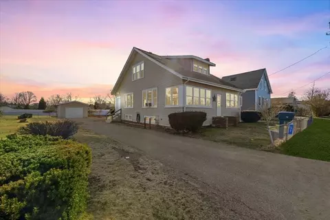 51 Thrasher St, Taunton, MA 02780