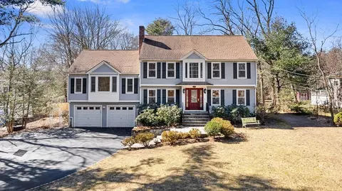 21 North St, Lexington, MA 02420