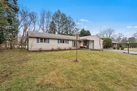 Exterior - 1 Amory Ave, Maynard, MA 01754 photo 6 of 6