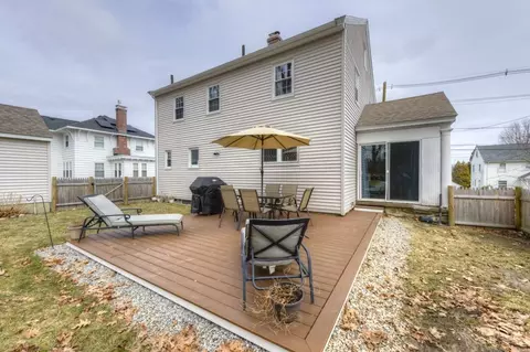 Exterior - 291 Beverly Rd, Worcester, MA 01605 photo 6 of 9
