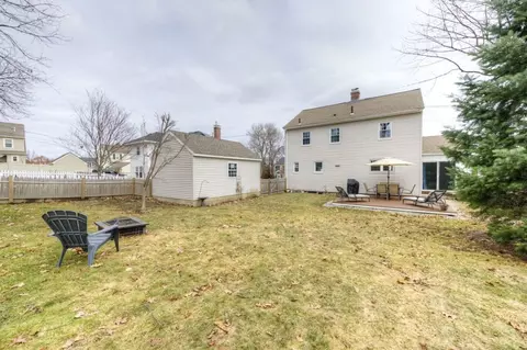 Exterior - 291 Beverly Rd, Worcester, MA 01605 photo 9 of 9