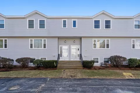 24 Villa Roma Dr #24, Tewksbury, MA 01876