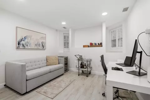 15 Euston St #1A, Brookline, MA 02446 photo 14