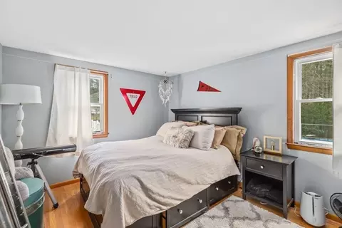 Bedroom - 252 Gorwin Dr, Hanson, MA 02341 photo 2 of 3