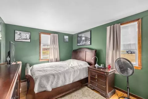 Bedroom - 252 Gorwin Dr, Hanson, MA 02341 photo 3 of 3