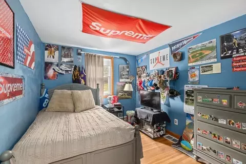 Bedroom - 252 Gorwin Dr, Hanson, MA 02341 photo 1 of 3