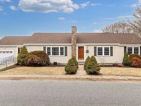 50 Oaklandvale Ave, Saugus, MA 01906