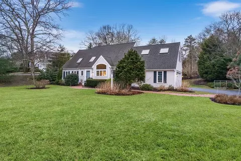 170 Flume Ave, Barnstable, MA 02648 photo 3