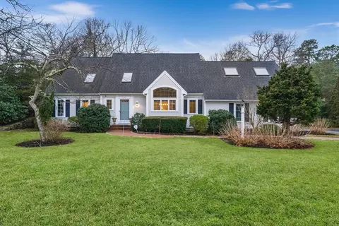 170 Flume Ave, Barnstable, MA 02648 photo 2