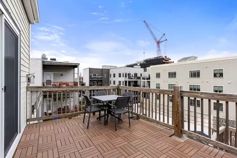 734 E 2nd St #3, Boston, MA 02127 photo 15