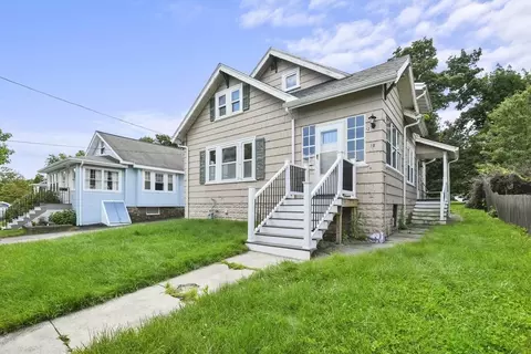 12 Longmeadow Ave, Worcester, MA 01606