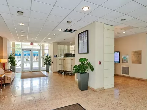 33 Pond Ave #201, Brookline, MA 02445 photo 13