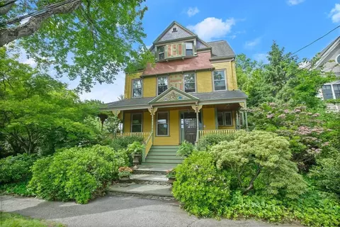 25 Parker St, Lexington, MA 02421